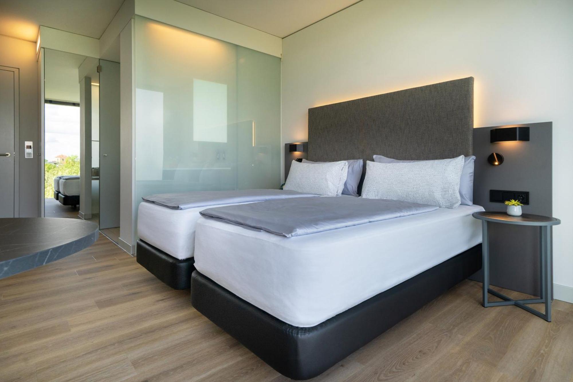 Hotel Innside By Melia Parkstadt Schwabing 4*